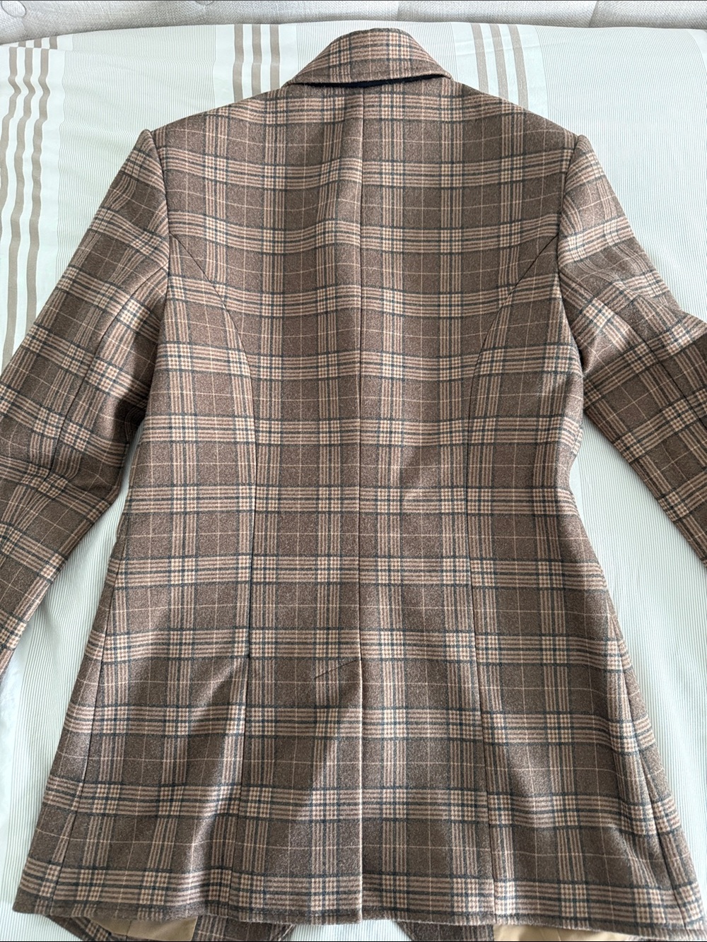 Brown & Tan Plaid Long Blazer Sportcoat with Ribbed Cuffs - Picture 2 of 5